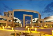 جامعة اليمامة تطلق برنامج “ماجستير قانون الأعمال” بالشراكة مع جامعة سيراكيوس الأمريكية