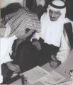 بمناسبة اليوم العالمي للتبرع بالدم .. صورة للملك سلمان وهو يتبرع بالدم قبل 44 عاماً