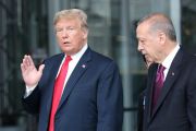 ترامب يؤكد: منعت أردوغان من القضاء على الأكراد